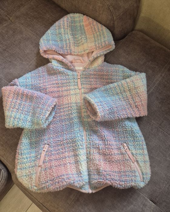 Куртка жилетка  116,122 ,128 Next H&M