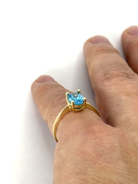 Złoty pierścionek rozmiar 16