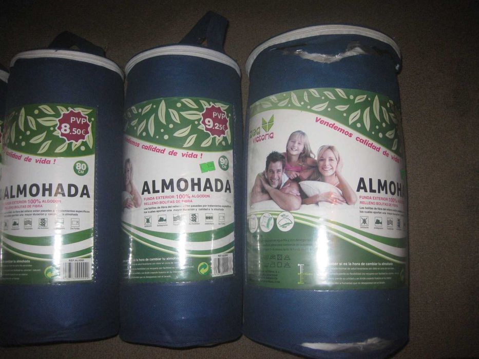 4 Almofadas/Novas e Embaladas!