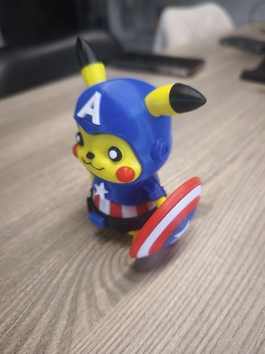 Boneco Pikachu 9cm
