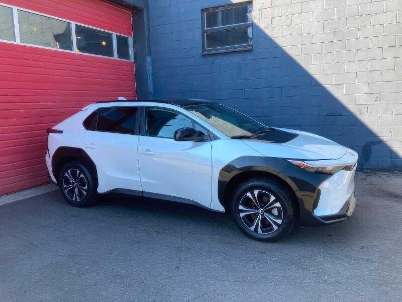 2023 Toyota bZ4X XLE