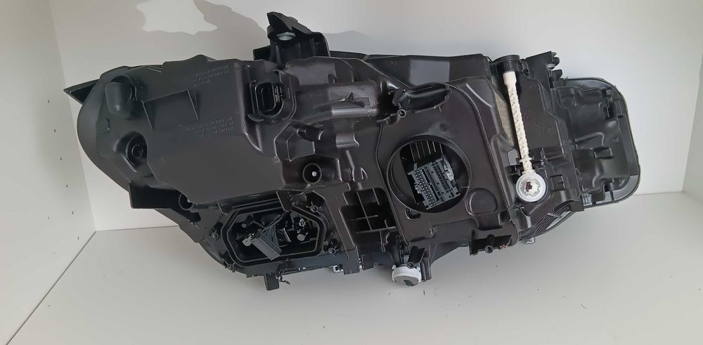 Farol BMW 3 LED Adaptativo Matrix Original esquerdo/direito