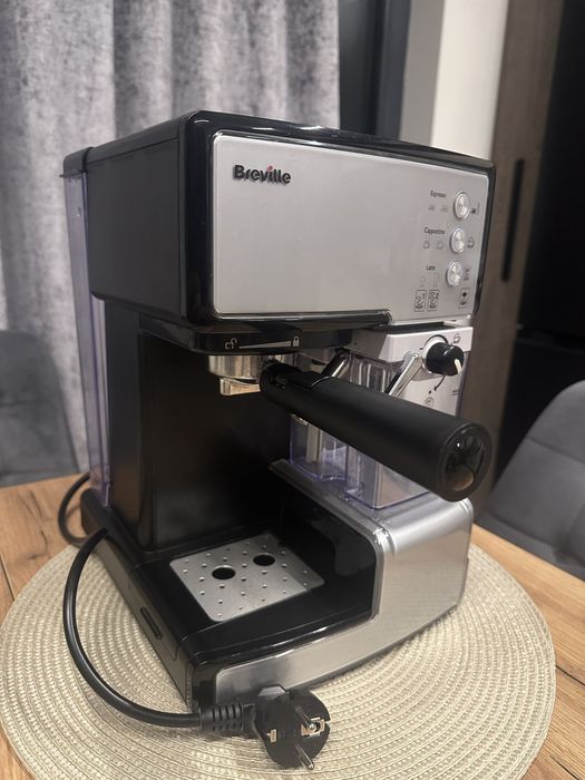 Ekspres kolbowy BREVILLE VCF045X Prima Latte Srebrny