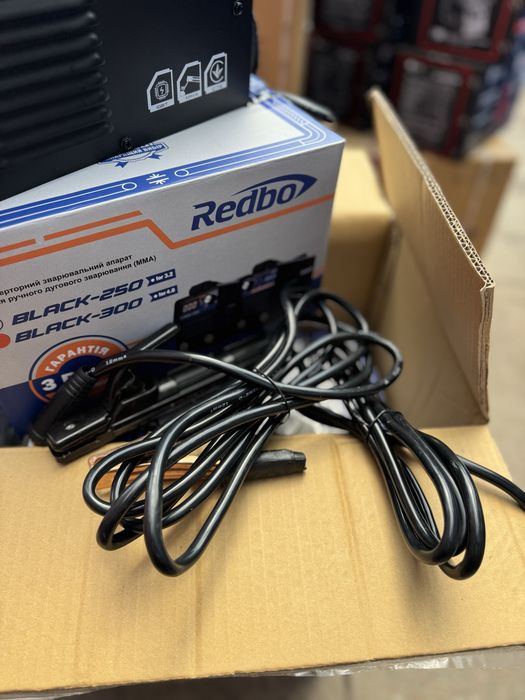 Сварочный аппарат Redbo black 300  длинные кабеля инвертор