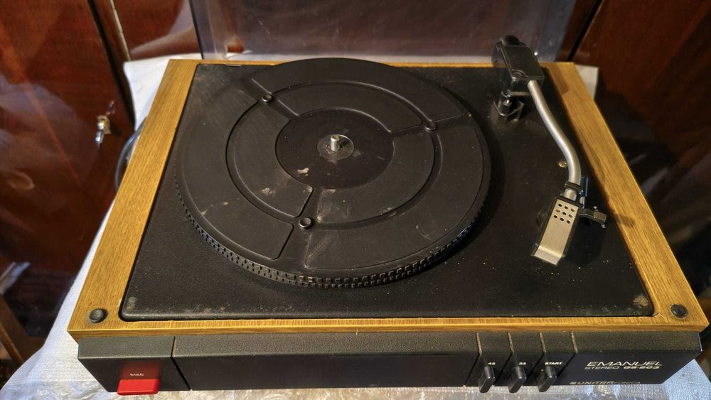 Gramofon EMANUEL vintage PRL