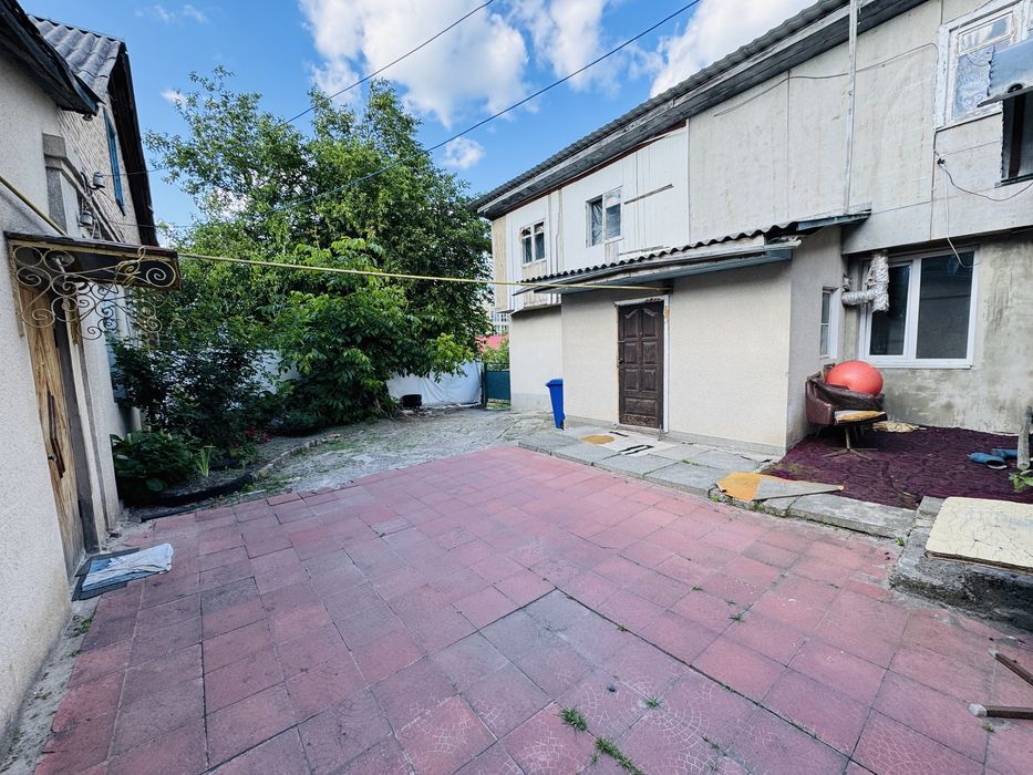 БЕЗ КОМІСІЇ частина будинку 80м2 в житловому стані на ділянці 10 соток - View 2