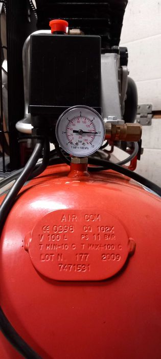 Sprężarka kompresor 100 litrów