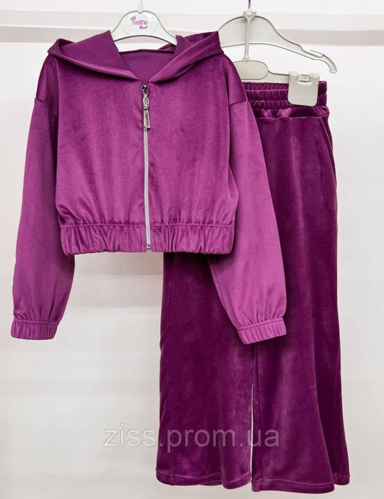Велюровий костюм