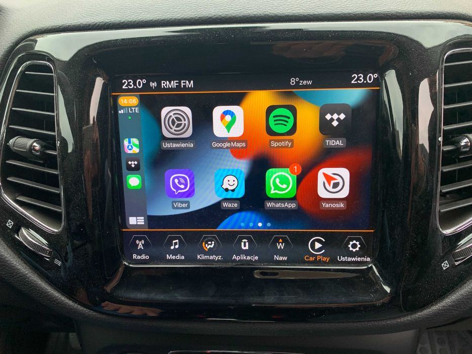 Uconnect 8.4 Polskie menu Nawigacja Jeep Ram Dodge Chrysler Konwersja
