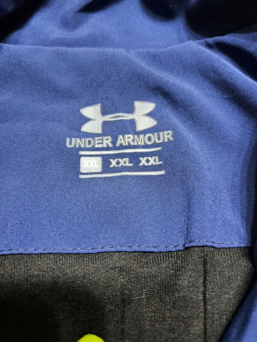 Kurtka  Under Armour rozpinana z nadrukiem  sportowa XXL