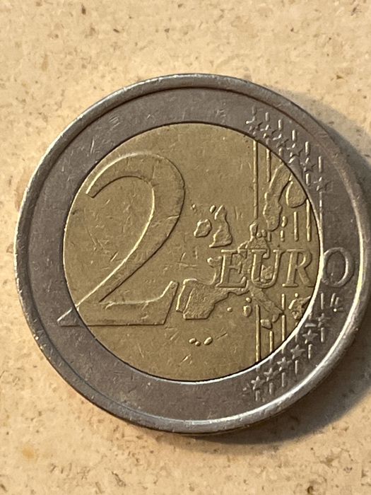 Moeda Finlandesa de 2 euros de 2011 e 2001