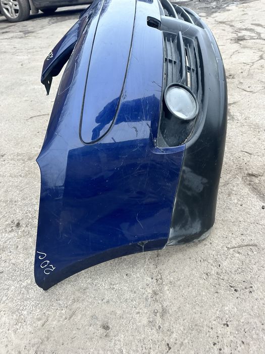 Передній бампер Фольксваген Туаран 1 Volkswagen Touran I 2003-2006