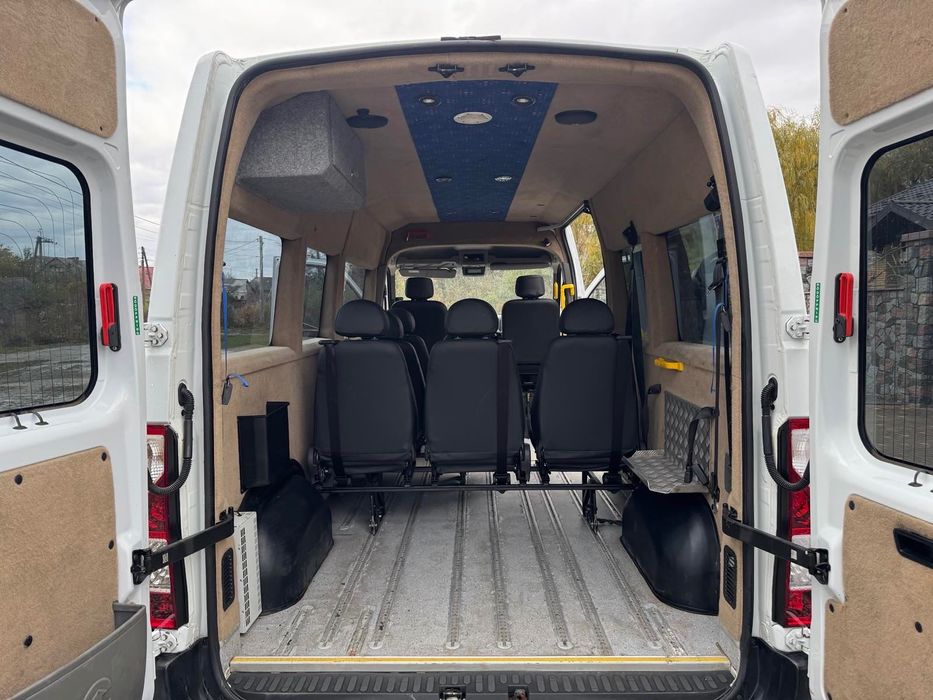 Renault Master 2014 пасажир 8+1