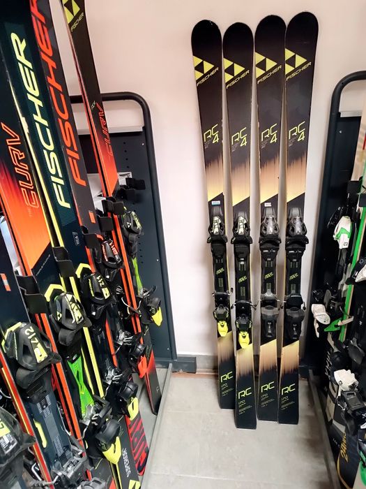 Narty Fischer RC4 WC race carver