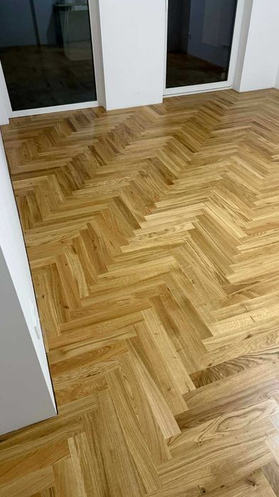 Parkiet dębowy lakier 13x70x490 jodełka (warstwa 6mm)