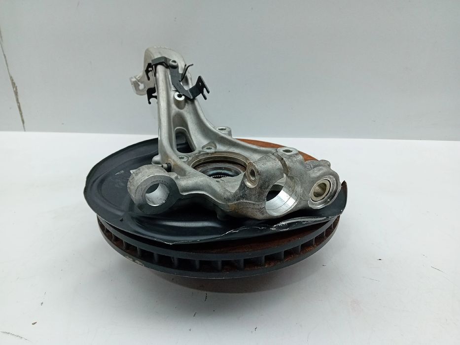 Manga de eixo frente direita AUDI Q8 (4MN)