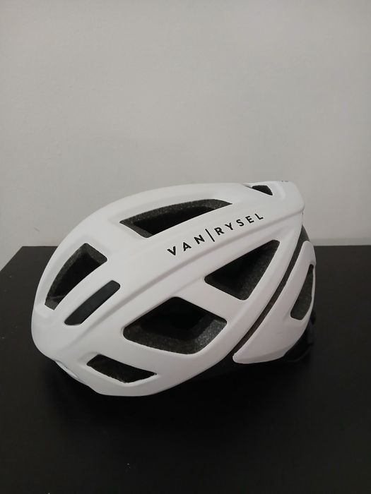 Capacete Van Rysel