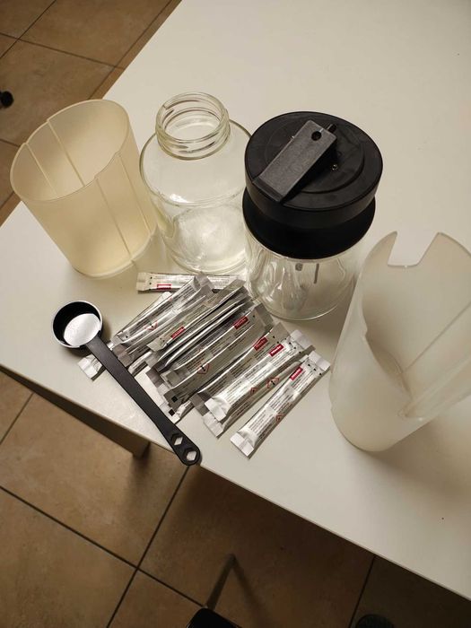 Miele CVA 6800 expres kawowy do zabudowy z nowym zaparzaczem.