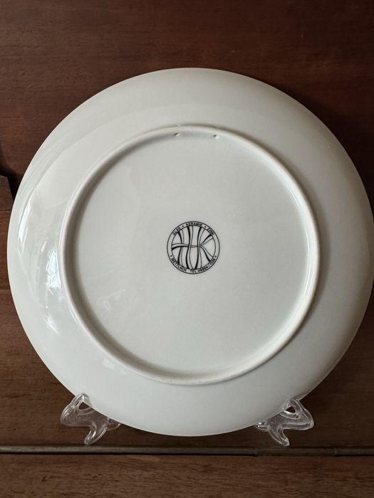 Колекційні порцелянові тарілки