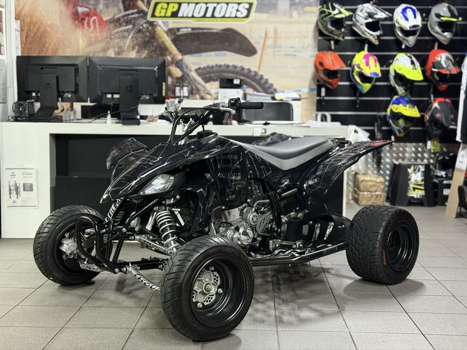 Yamaha YFZ 450 (2 lugares)