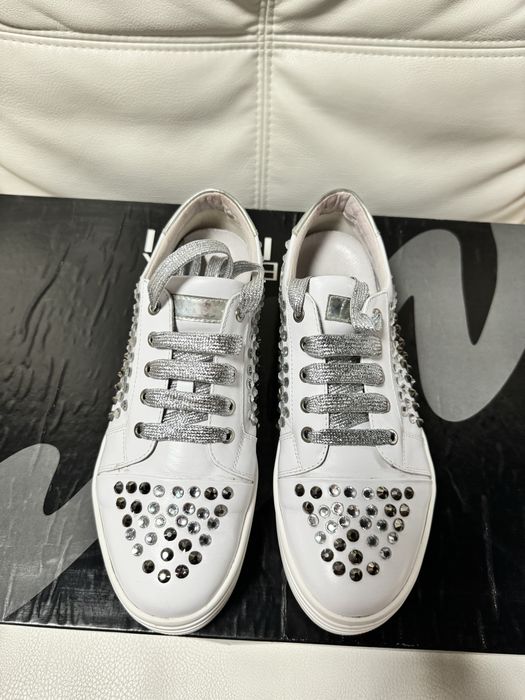 Кеды кожанные 40 размер