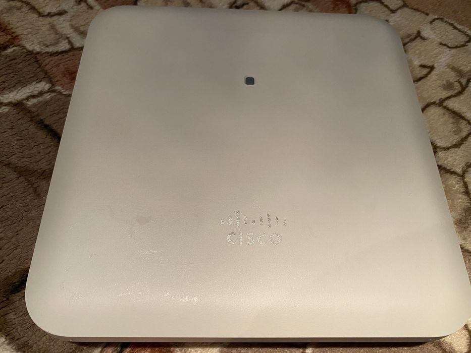 Wi-Fi роутер Cisco AIR-AP1852I-E-K9