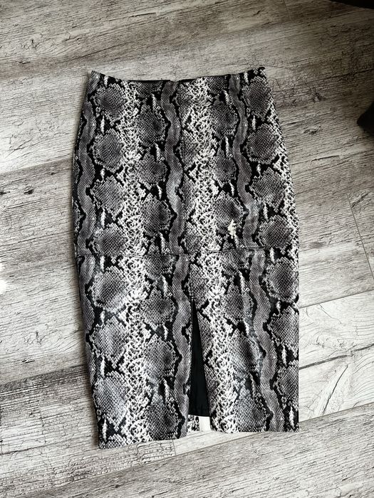 Спідниця-олівець