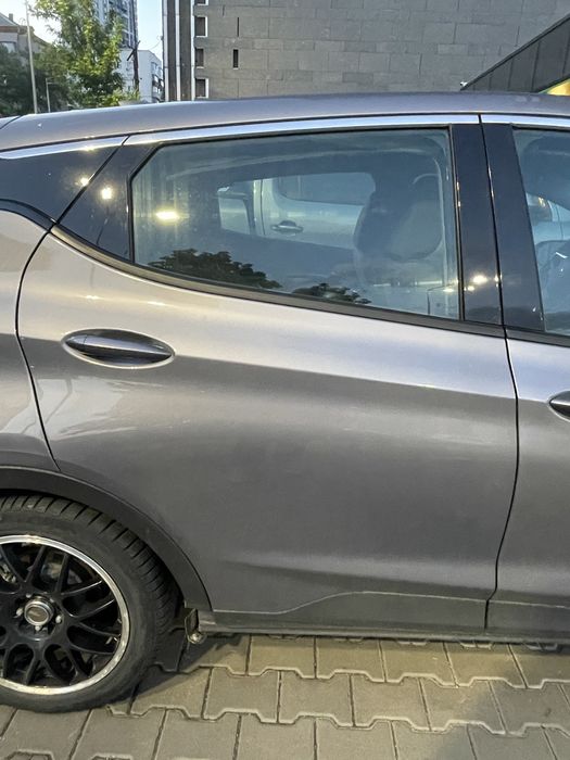 Права задня дверка CHEVROLET BOLT EV 2023-2024 РЕСТАЙЛІНГ 247F ОРИГІНАЛ GM НОВИЙ Chevrolet Bolt EV 2023-2024 рестайлінг 247F ОРИГІНАЛ GM НОВА