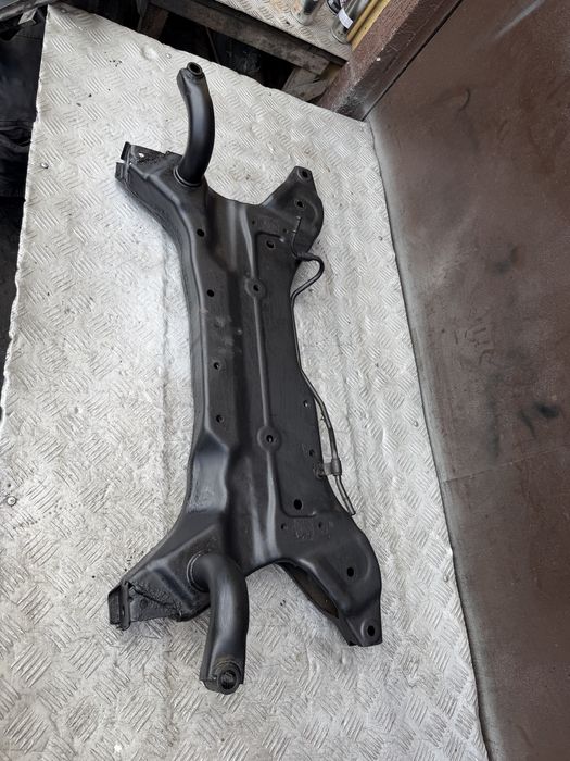 Балка передняя подрамник Лансер 10 год 08 mitsubishi lanser x
