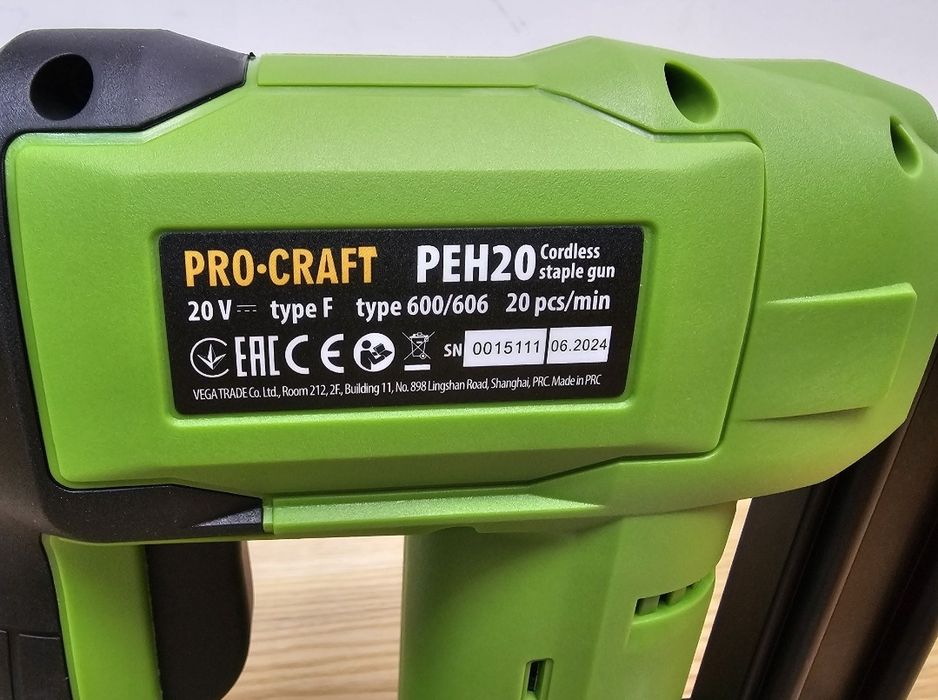 Аккумуляторный Степлер Procraft Скобы до 22мм Гвозди до 32мм Гарантия