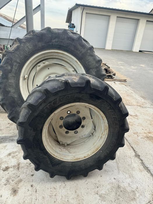Koła Valtra Fendt MF John Deree 380/70R24 i 420/85R34