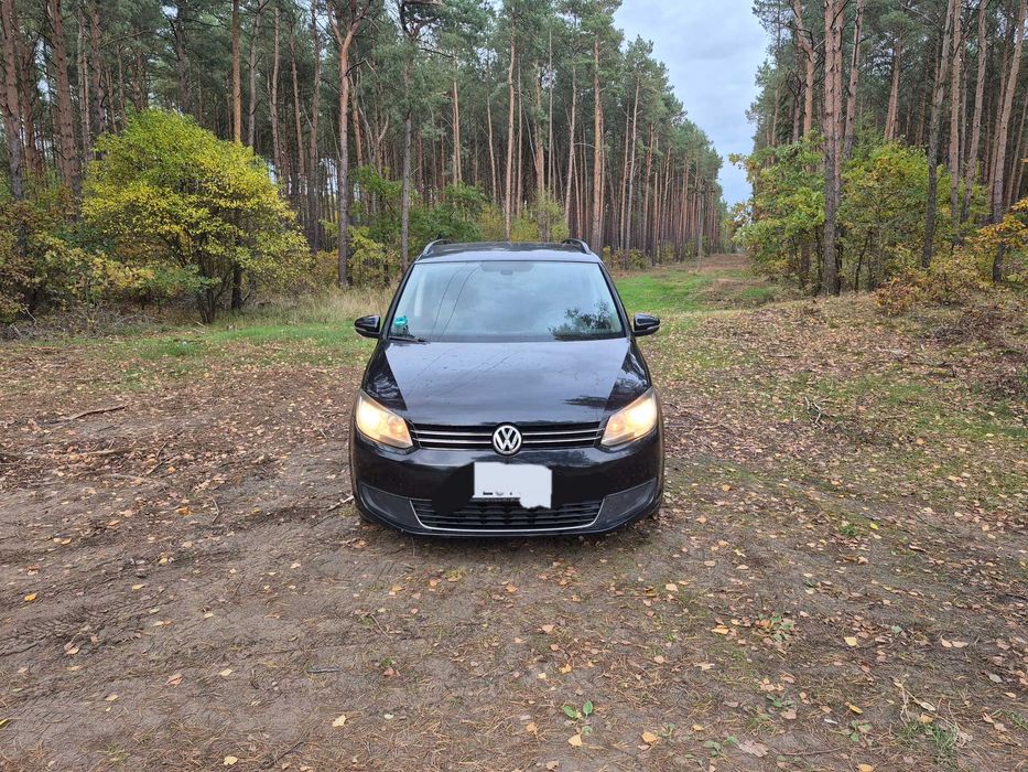 Touran 2.0 140km. 7 osobowy z Niemiec