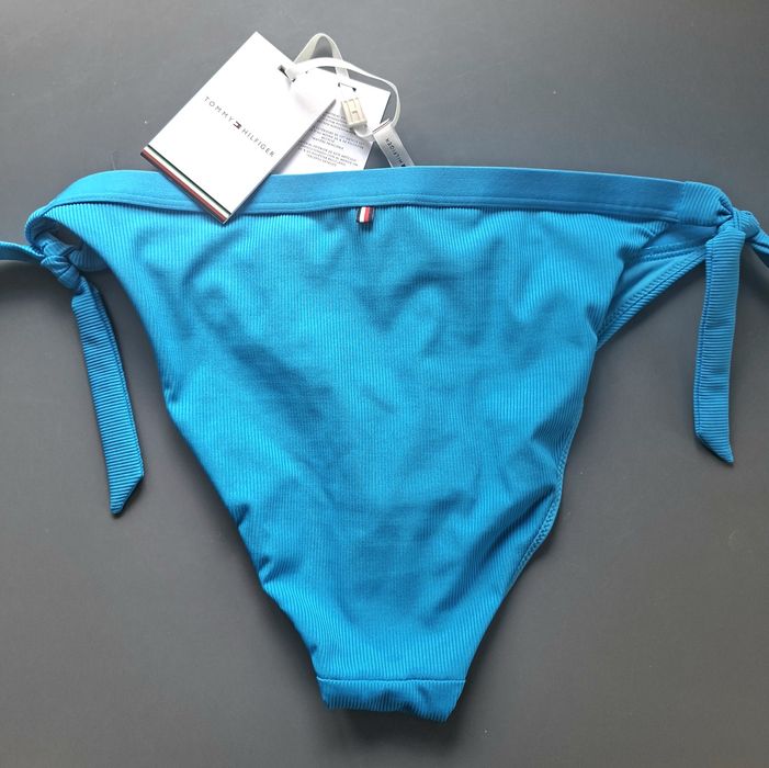 Tommy Hilfiger majtki bikini XL niebieskie chabrowe wiązane po bokach