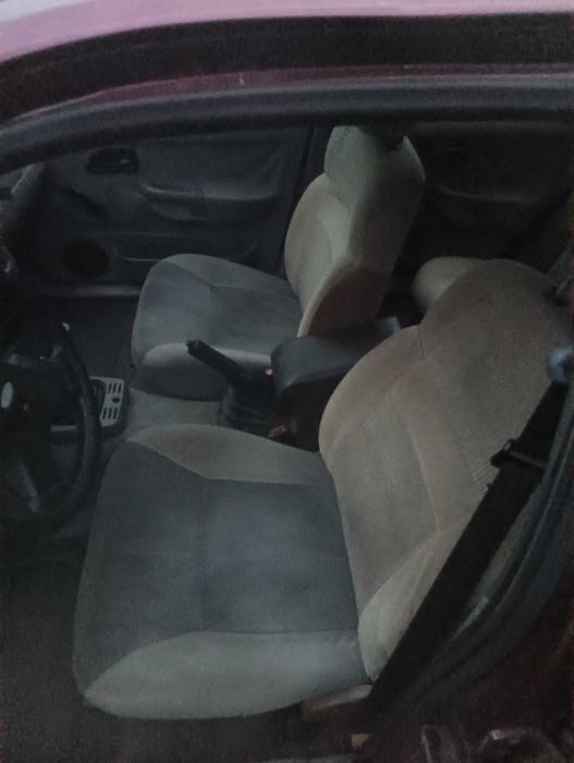 Автомобіль продаж