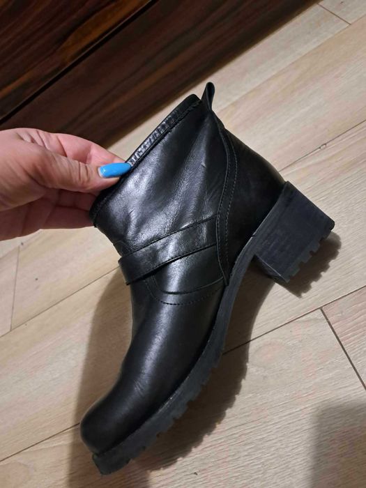 Botki damskie skóra 39