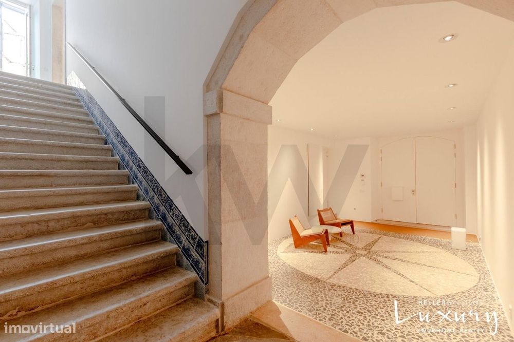 Lisboa | Alfama, Moradia de Luxo Única, Terraço 106m2, Garagem, Elevad