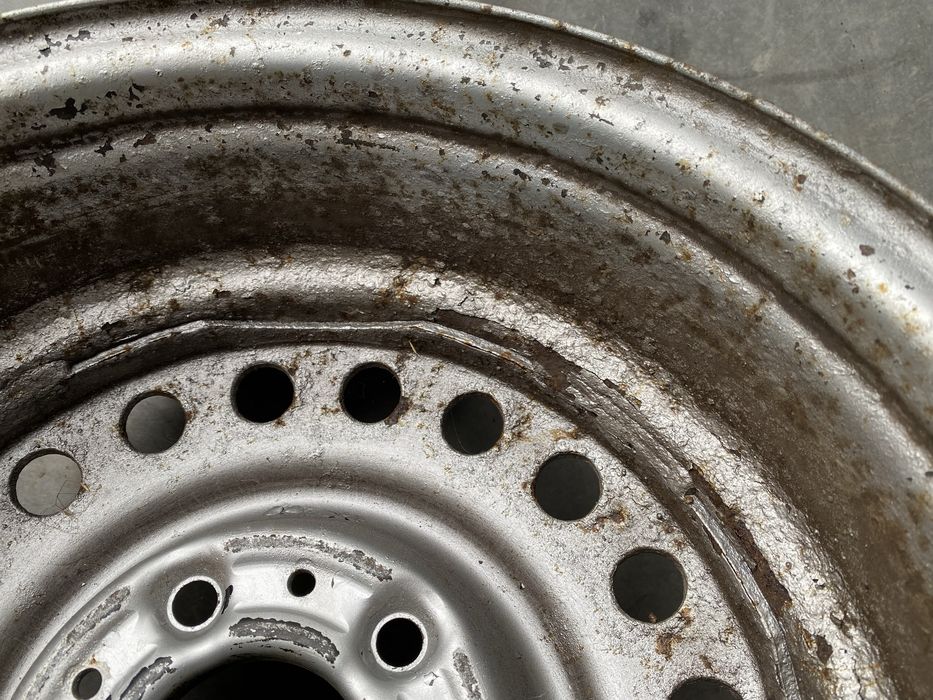 Диски R15 металеві