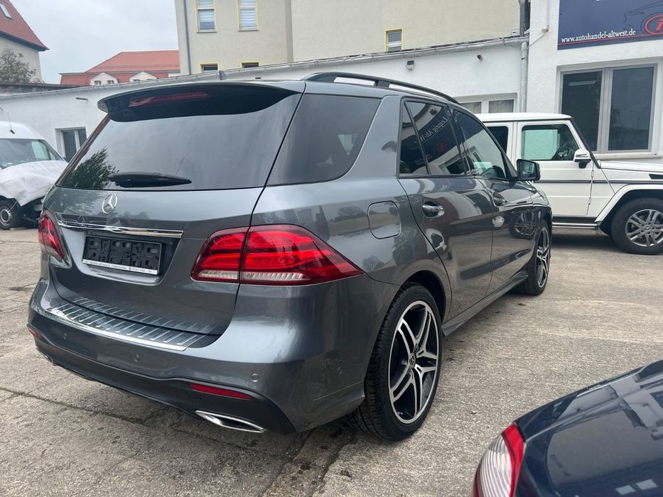 Бампер Mercedes GLE-Class 2018- разборка гле клас запчастини