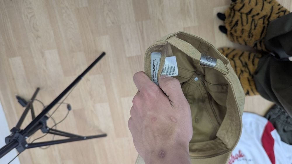 кепка carhartt wip milk