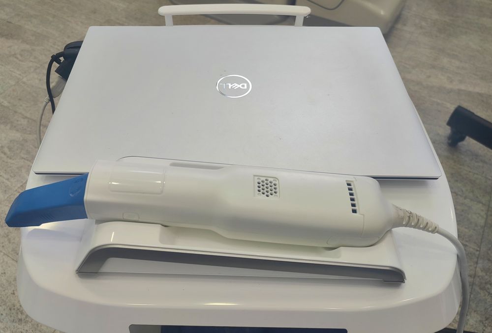 Scanner Itero elements flex + portátil dell 17" Touch