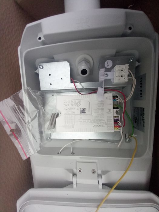 Lampa uliczna URBINO LED 7250lm

URBINO LED

ED D