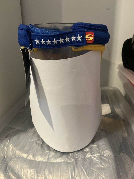 Czapeczka z daszkiem nowa