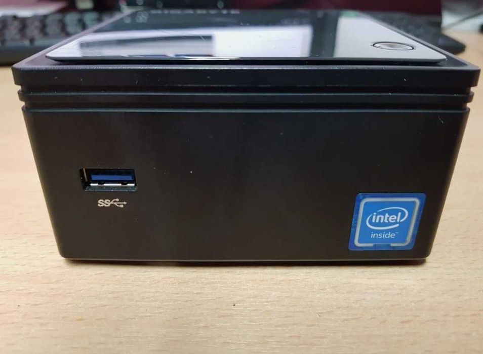 Продаю міні ПК Gigabyte GB-BXBT-1900-3160 4ядра/4опера/Ssd 60-120gb