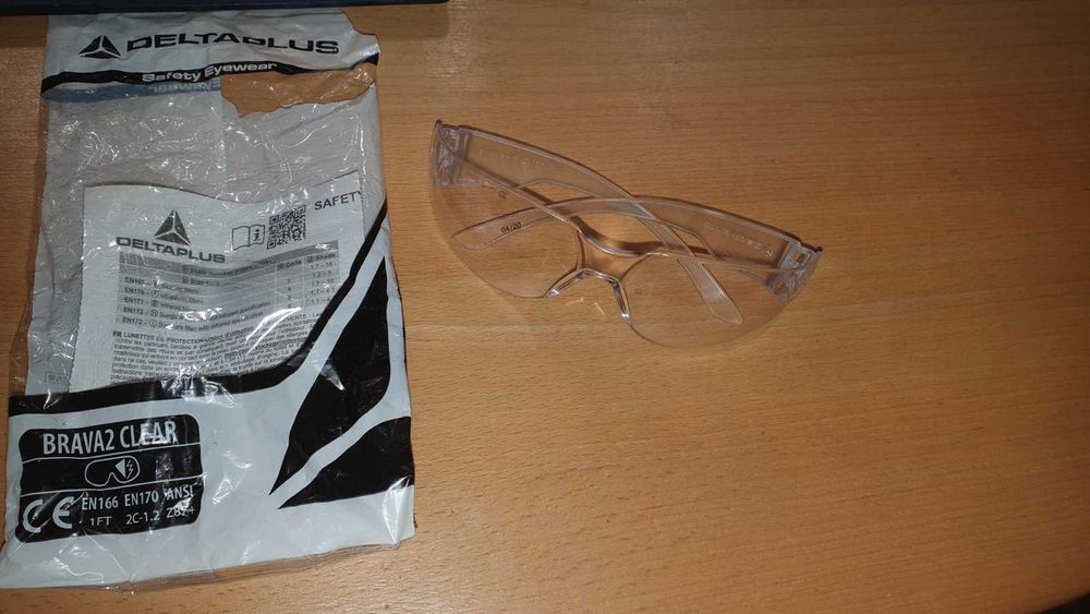 Очки защитные STIHL FUNCTION,Delta Plus Brava2 Clear прозрачные.