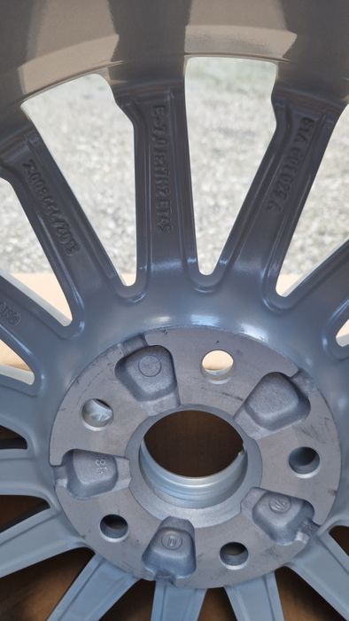 Jante alumínio nova Audi 17 polg