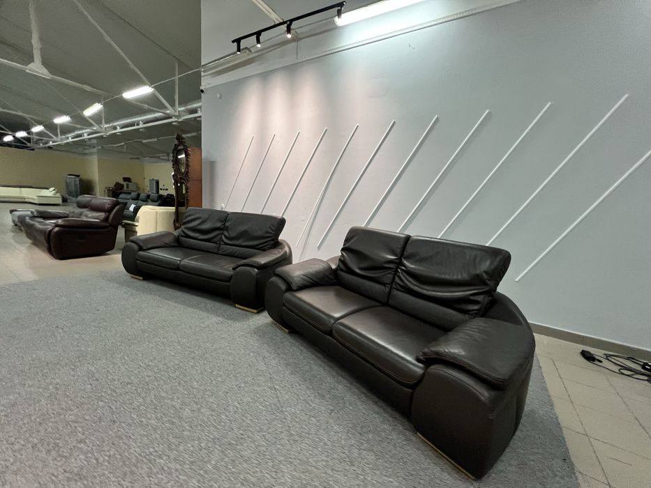 Шкіряний диван трійка двійка коричневий нерозкладний