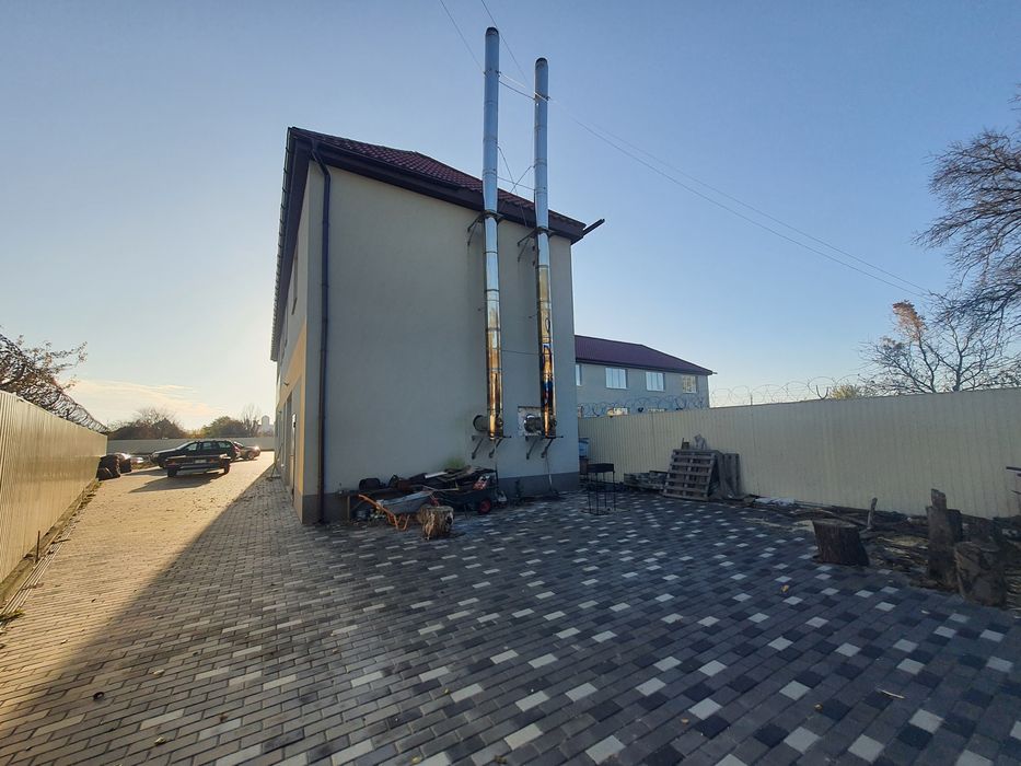 БЕЗ% Продам приміщеня 2600м2, 75 сот, діюче сто, приміщеня під фабрику