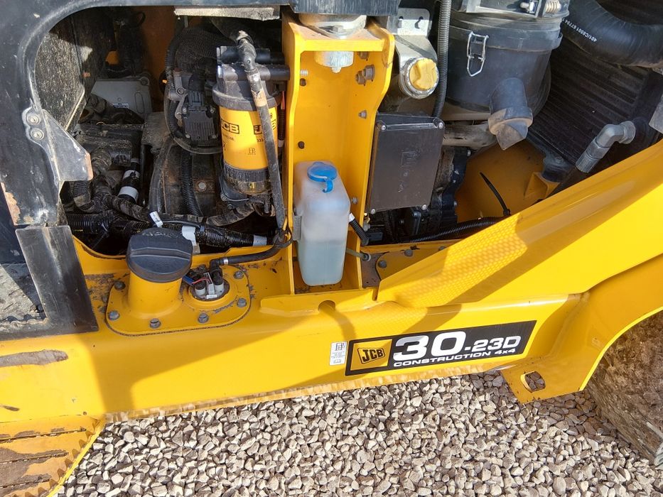 Jcb tlt 30-23D 4x4 3900mth przesuw wideł