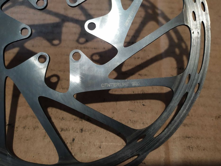 SRAM  CENTERLINE tarcza hamulcowa 200mm IS Polecam