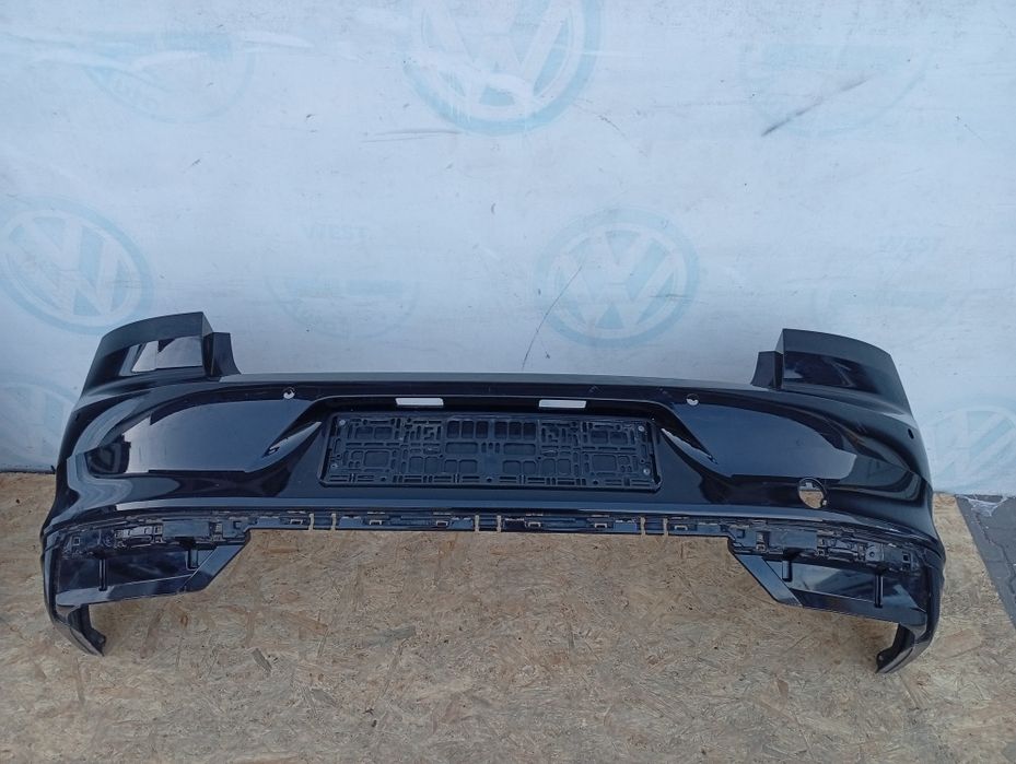 VW Passat B8 Бампер задній Highline Рестайлінг